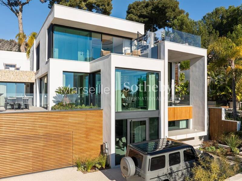 Maison à vendre, 346m², CARRY LE ROUET