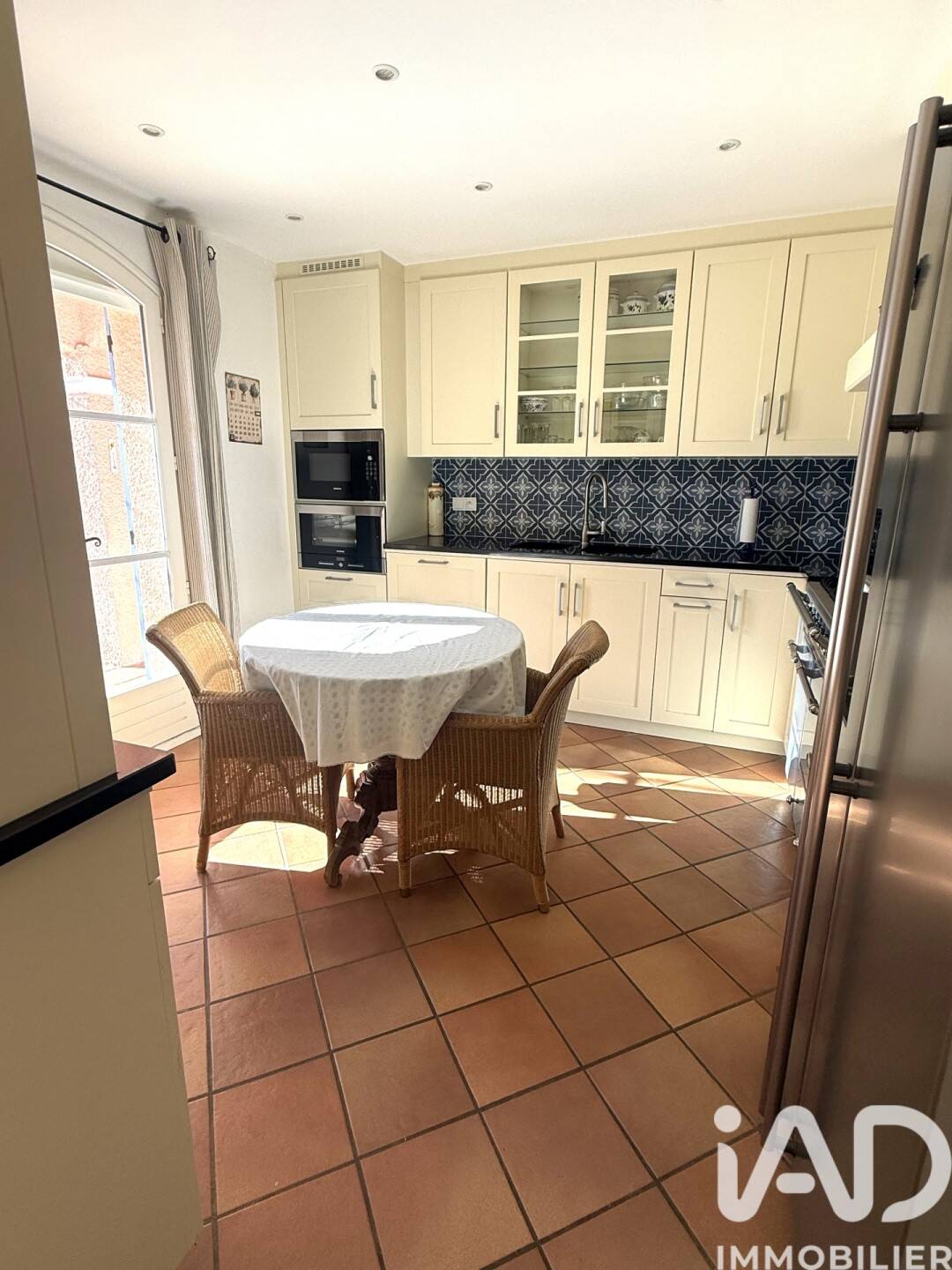 Maison à vendre, 180m², FLASSANS SUR ISSOLE