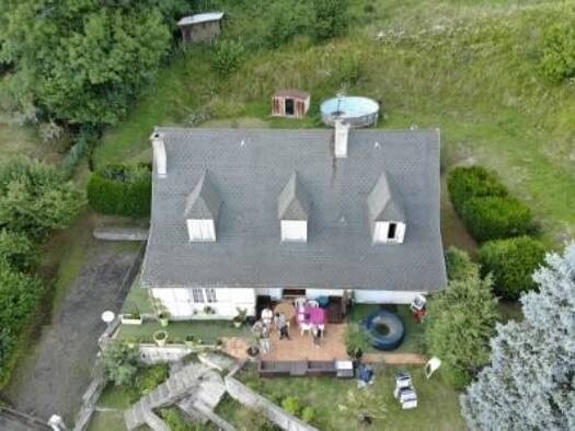 Maison à vendre 130 000 € 6 pièces 5 chambres 120 m² 3 000 m² de terrain Saint Martin Valmeroux 15140
