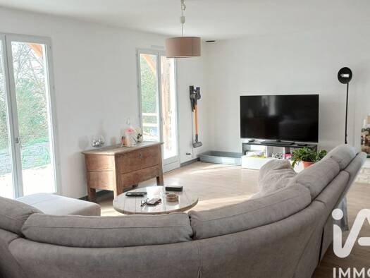 Maison à vendre 139 000 € 6 pièces 2 chambres 98 m² 1 718 m² de terrain Villequiers 18800