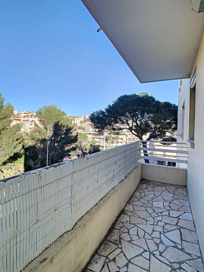 Maison à louer, 23m², CANNES