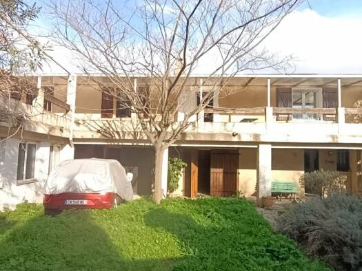 Maison à vendre 230 000 € 5 pièces 3 chambres 147 m² 678 m² de terrain Anatole France-Mayral Narbonne 11100