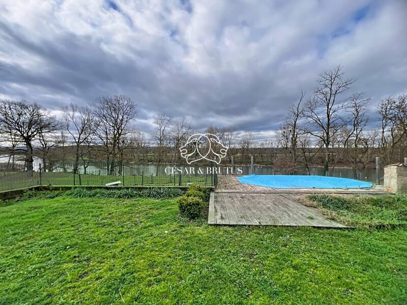 Maison à vendre, 175m², POUILLY SOUS CHARLIEU