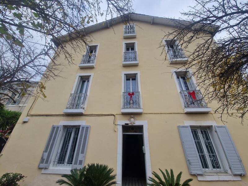 Maison à louer, 49m², TOULON