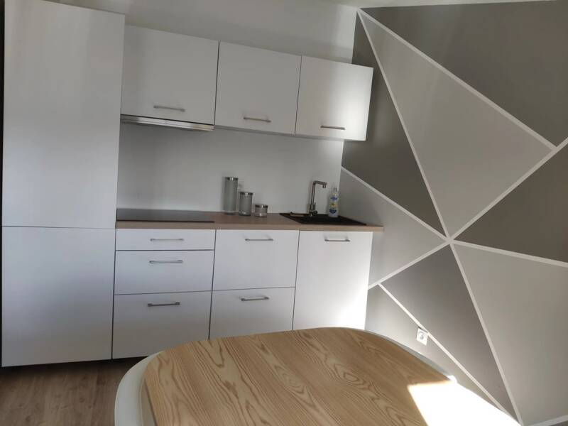 Maison à louer, 27m², PELISSANNE