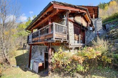 Chalet à vendre 399 000 € 4 pièces 3 chambres 50 m² 230 m² de terrain Sainte-Foy-Tarentaise 73640