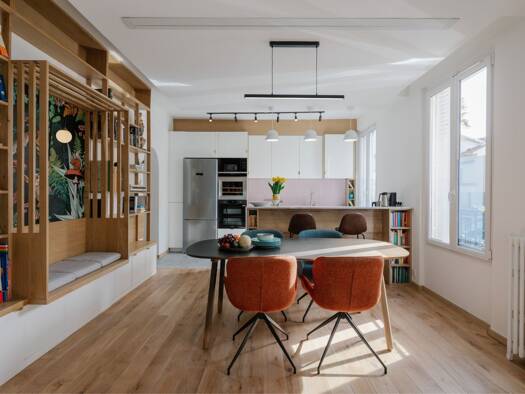 Appartement à louer 1 700 € 3 pièces 2 chambres 63 m² Cité Pierre et Marie Curie Ivry-sur-Seine 94200