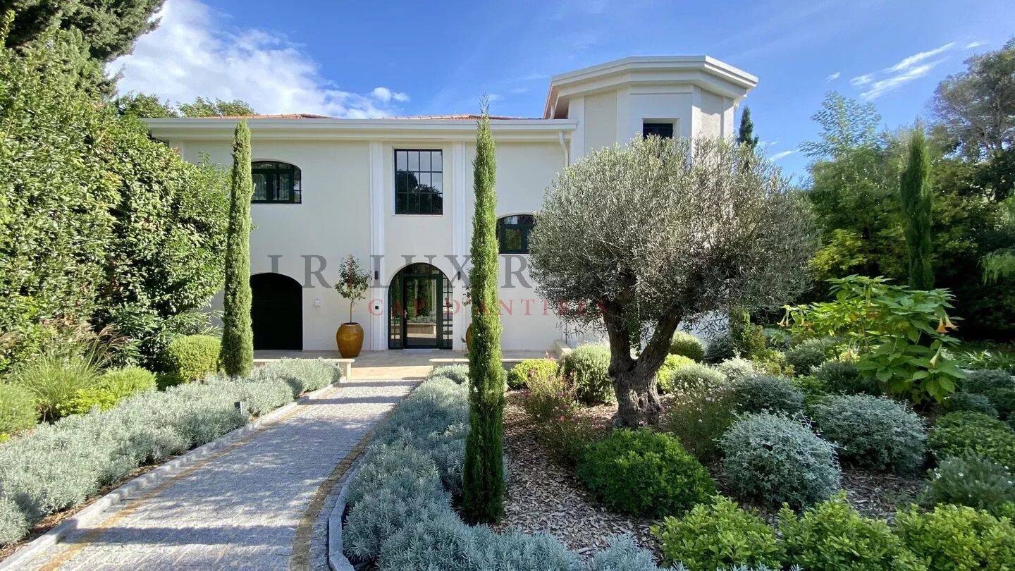 Maison à vendre, 271m², ANTIBES