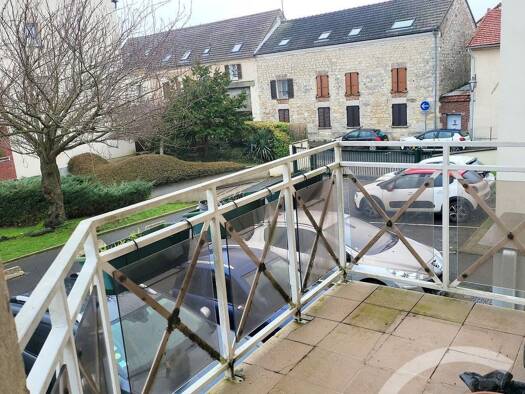 Appartement à vendre 212 000 € 3 pièces 2 chambres 65,2 m² 1er étage Chambly 60230