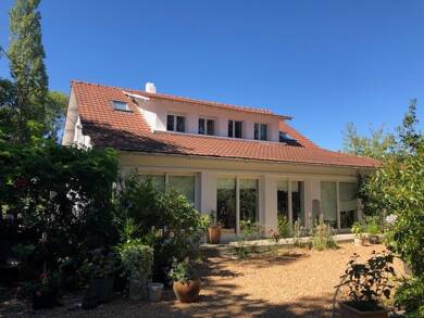 Maison à vendre 373 600 € 6 pièces 3 chambres 173 m² 1 500 m² de terrain Maintenon 28130