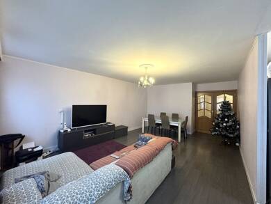 Appartement à vendre 147 000 € 4 pièces 3 chambres 90 m² Étage 5/8 Mons en Baroeul 59370