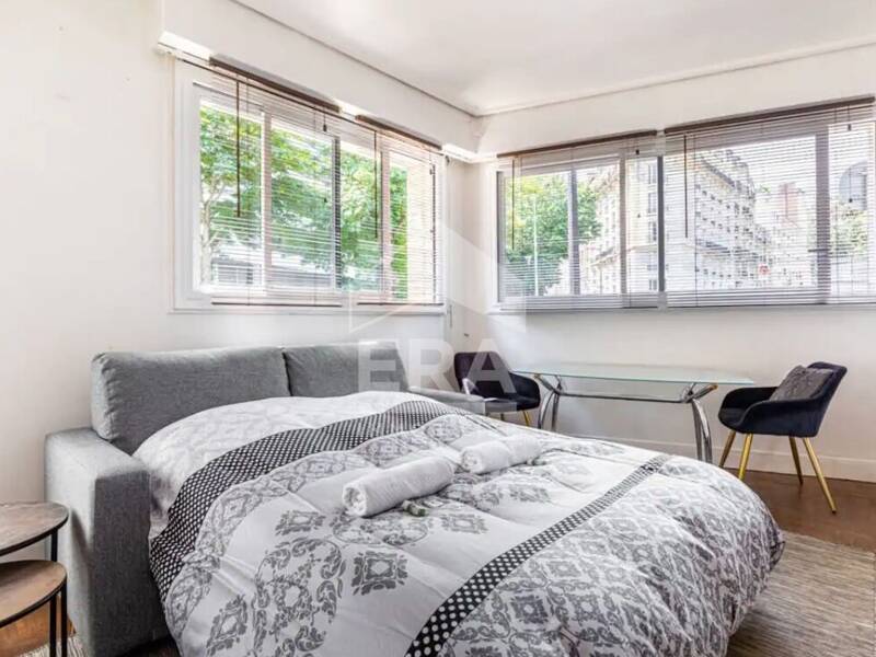 Maison à louer, 40m², PARIS 16E