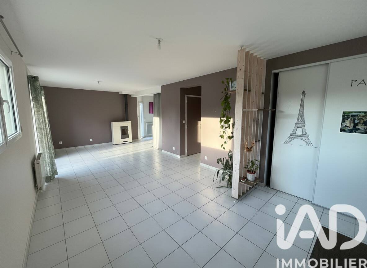 Maison à vendre, 101m², SAINT GERMAIN EN COGLES