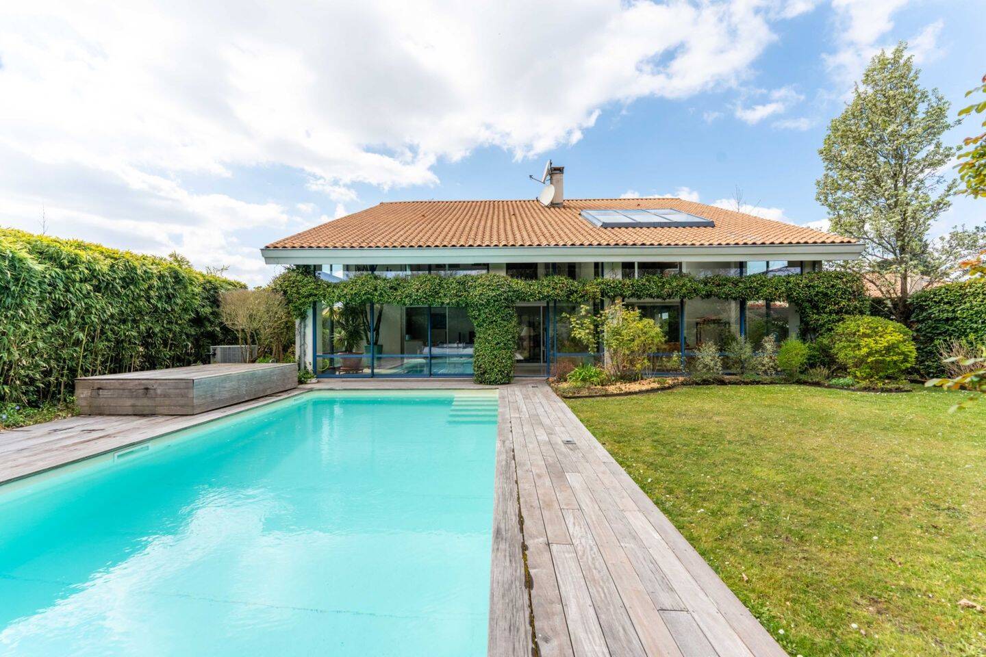 Maison à vendre, 250m², MERIGNAC