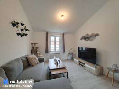 Appartement à louer 545 € 2 pièces 1 chambre 39 m² Dernier étage, Étage 2/2 Centre-Léon Bourgeois Chalons en Champagne 51000