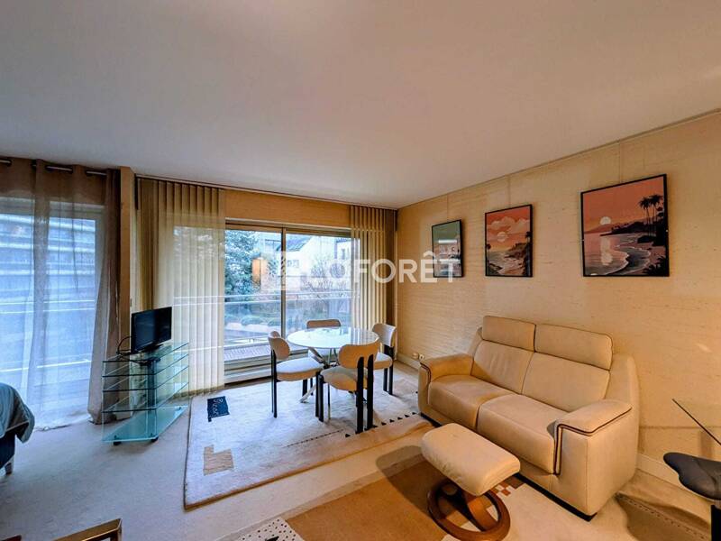 Maison à louer, 45m², PARIS 14E