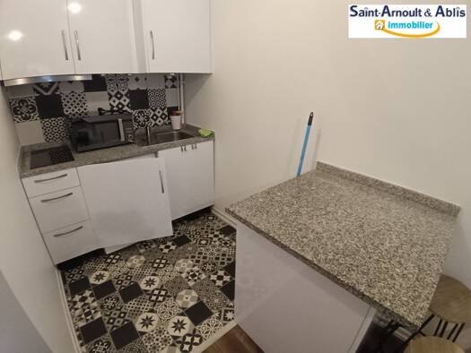 Appartement à louer 550 € 1 pièce 22 m² RDC/2 Ablis 78660