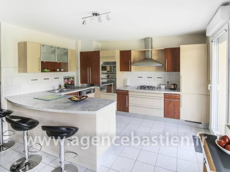 Maison à louer, 70m², SAINT GENIS POUILLY