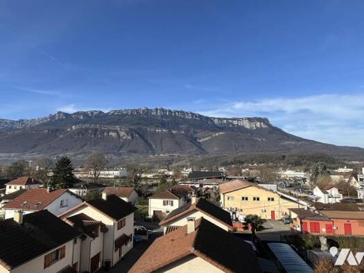 Duplex à vendre 249 000 € 4 pièces 3 chambres 90 m² 2ème étage Pontcharra 38530