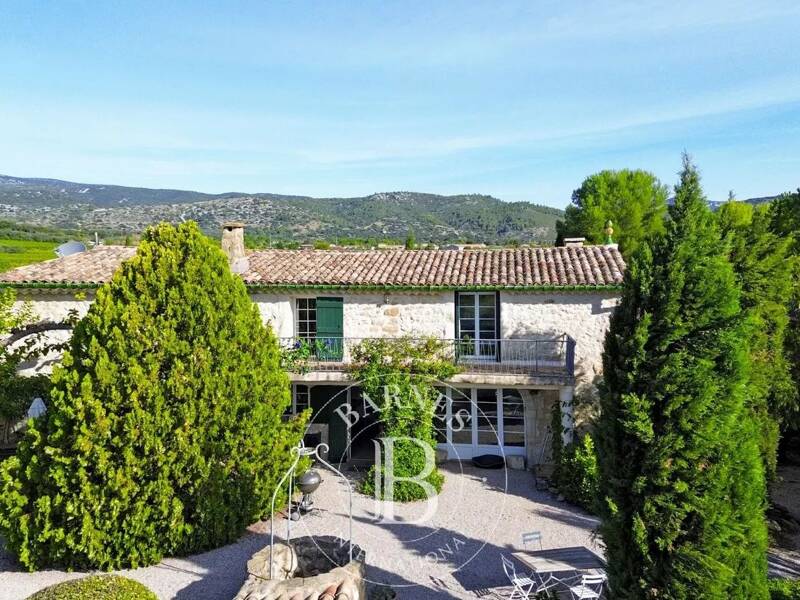 Maison à vendre, 340m², SAINT JEAN DE FOS