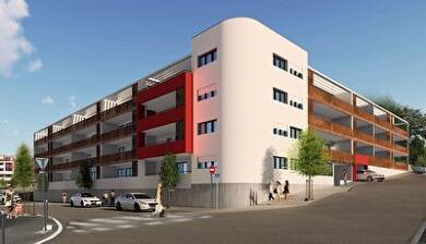 Appartement à louer 817 € 3 pièces 2 chambres 72 m² Étage 2/3 Belair Rodez 12000
