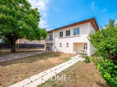Maison à vendre 369 000 € 4 pièces 3 chambres 90 m² 683 m² de terrain Genas 69740