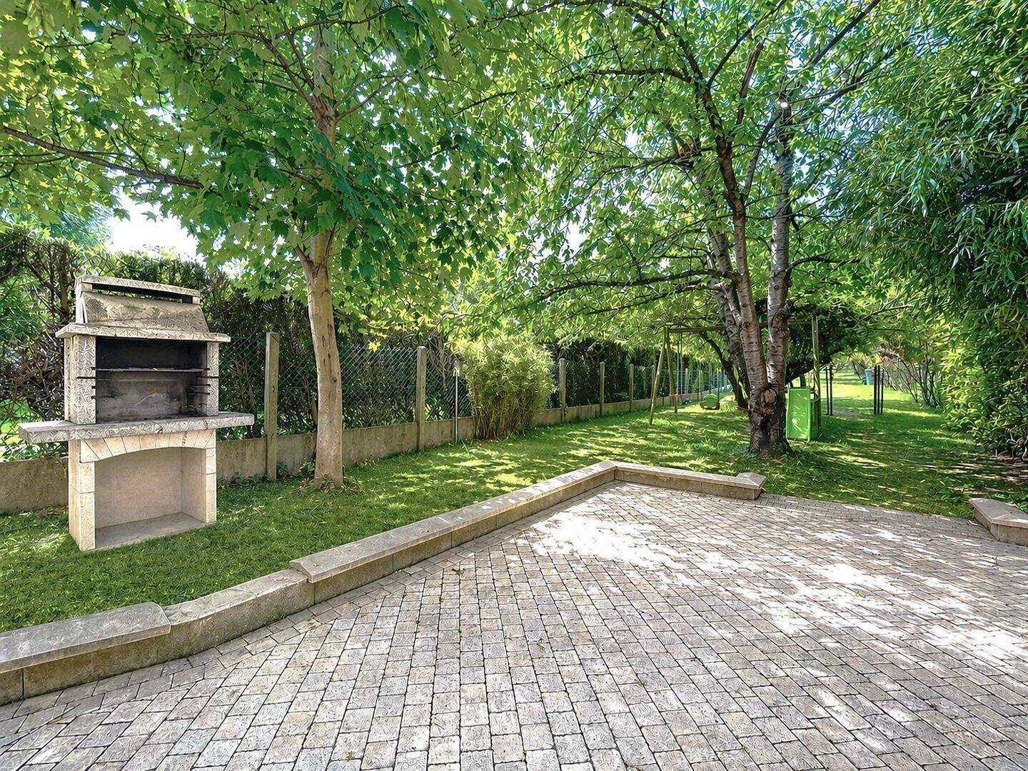 Maison à vendre, 131m², FOLLAINVILLE DENNEMONT