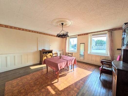 Maison jumelée à vendre 185 000 € 10 pièces 3 chambres 185 m² Mercy-le-Bas 54960