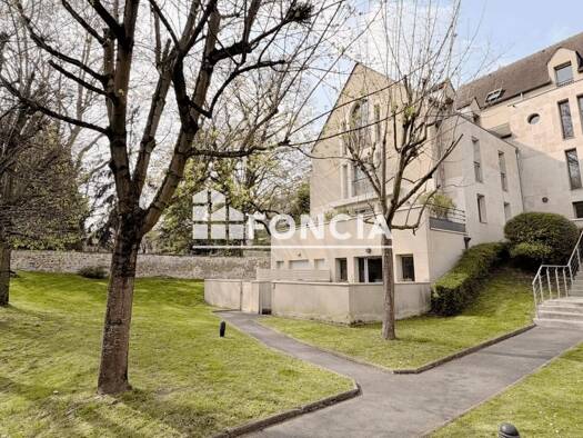 Appartement à vendre 125 000 € 1 pièce 26 m² Étage 1/3 Le Port-Marly 78560