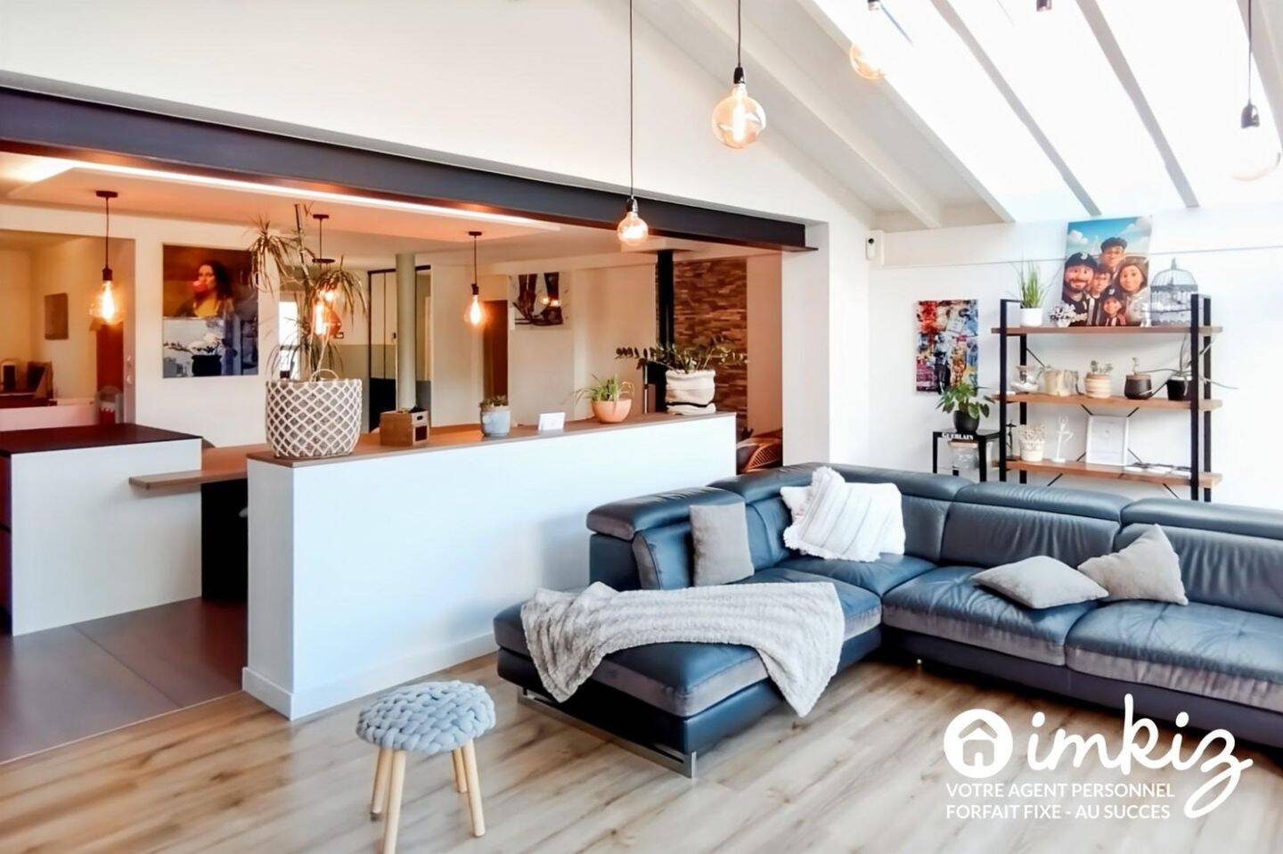 Maison à vendre, 161m², SAINT PIERRE DE CHANDIEU
