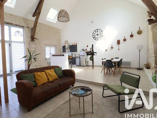 Maison à vendre 291 000 € 4 pièces 3 chambres 133 m² 124 m² de terrain Centre Amboise 37400