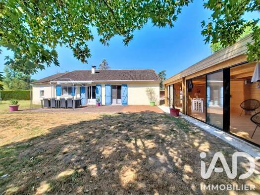 Maison à vendre 189 000 € 6 pièces 4 chambres 156 m² 2 330 m² de terrain Noyers 45260