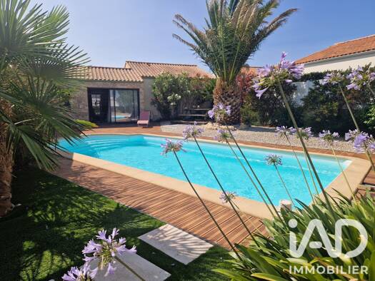 Maison à vendre 782 900 € 7 pièces 4 chambres 216 m² 800 m² de terrain Le Fenouiller 85800