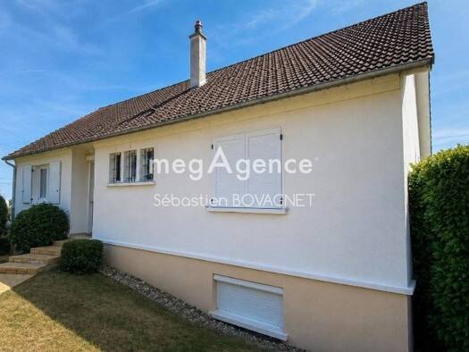 Maison de plain-pied à vendre 237 000 € 7 pièces 4 chambres 115 m² 500 m² de terrain Université-Ribay-Ardriers Le Mans 72000