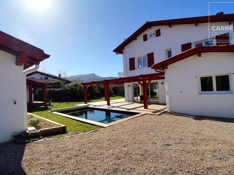 Maison à vendre, 325m², ASCAIN