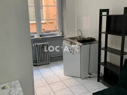 Appartement à louer 620 € 1 pièce 16 m² Lyon 1er arrondissement 69001