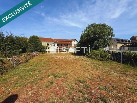 Ferme à vendre 150 000 € 3 pièces 2 chambres 105 m² 2 800 m² de terrain Castanet 82160