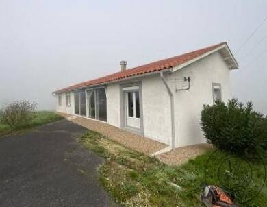 Maison à vendre 94 000 € 5 pièces 3 chambres 169 m² 2 000 m² de terrain La Roche Chalais 24490