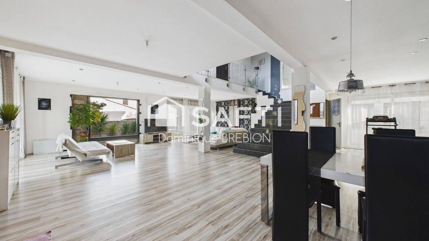 Maison à vendre, 212m², BEZIERS