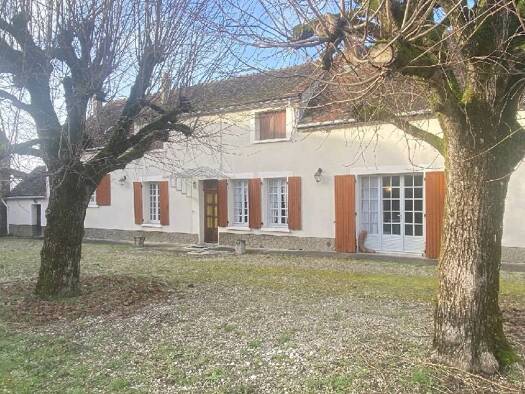 Maison à vendre 184 000 € 7 pièces 4 chambres 180 m² 878 m² de terrain Vergigny 89600