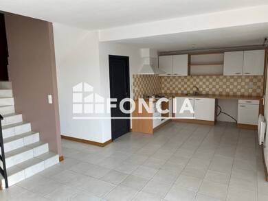 Maison à louer 695 € 5 pièces 4 chambres 102 m² disponible à partir du 15/07/2025 Saramon 32450