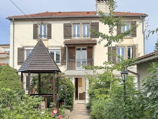 Maison à vendre 278 500 € 7 pièces 5 chambres 225 m² 712 m² de terrain Sous-Prefecture Stainville Casernes Lunéville 54300