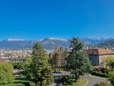 Appartement à vendre 469 000 € 4 pièces 3 chambres 105 m² Étage 4/5 Annecy 74000