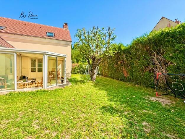 Maison à vendre 535 000 € 5 pièces 3 chambres 122 m² 365 m² de terrain Centre Ville Nord Bussy-Saint-Georges 77600