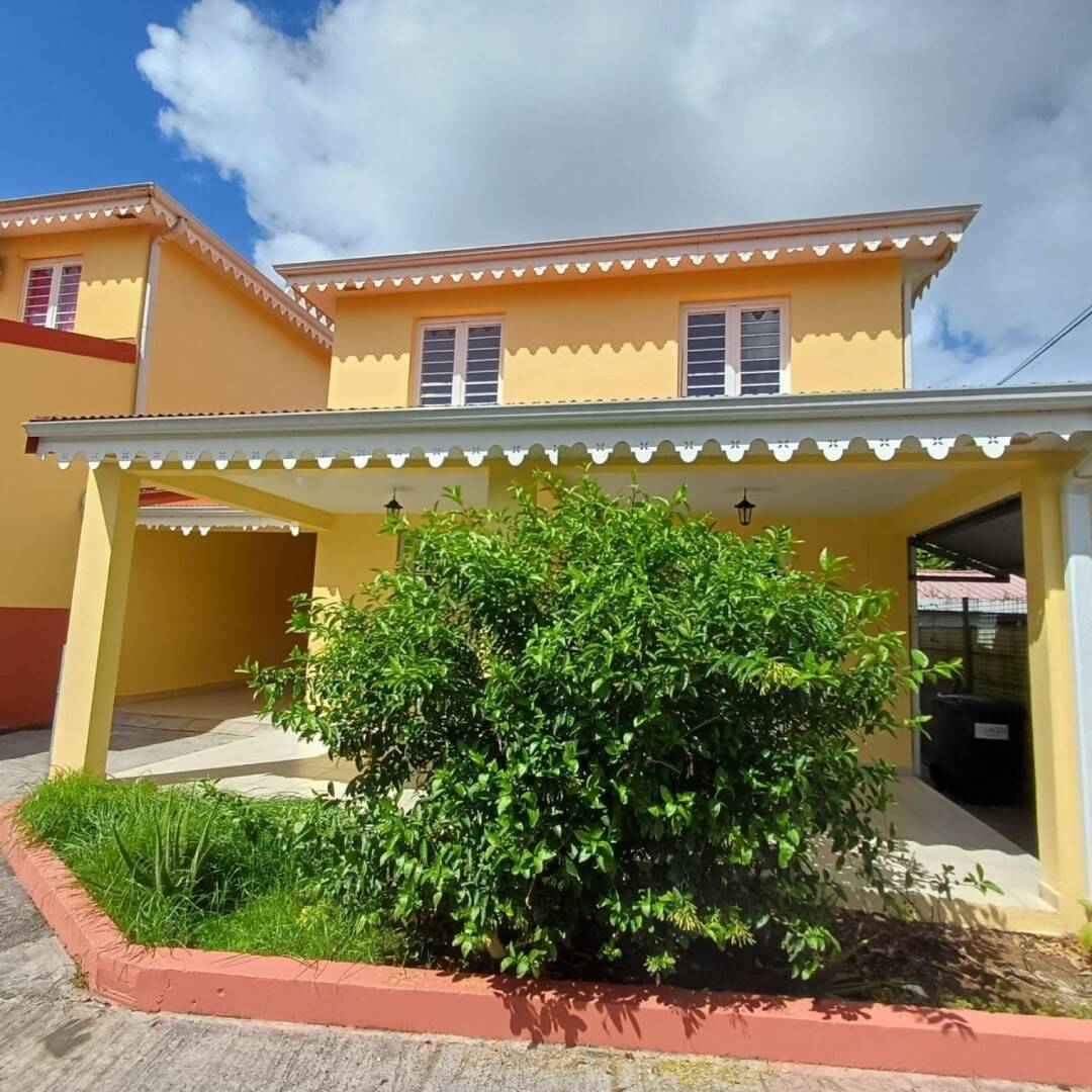 Maison à vendre, 123m², FORT DE FRANCE
