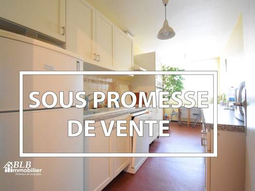 Appartement à vendre 148 000 € 3 pièces 2 chambres 76 m² Étage 4/4 Élancourt 78990