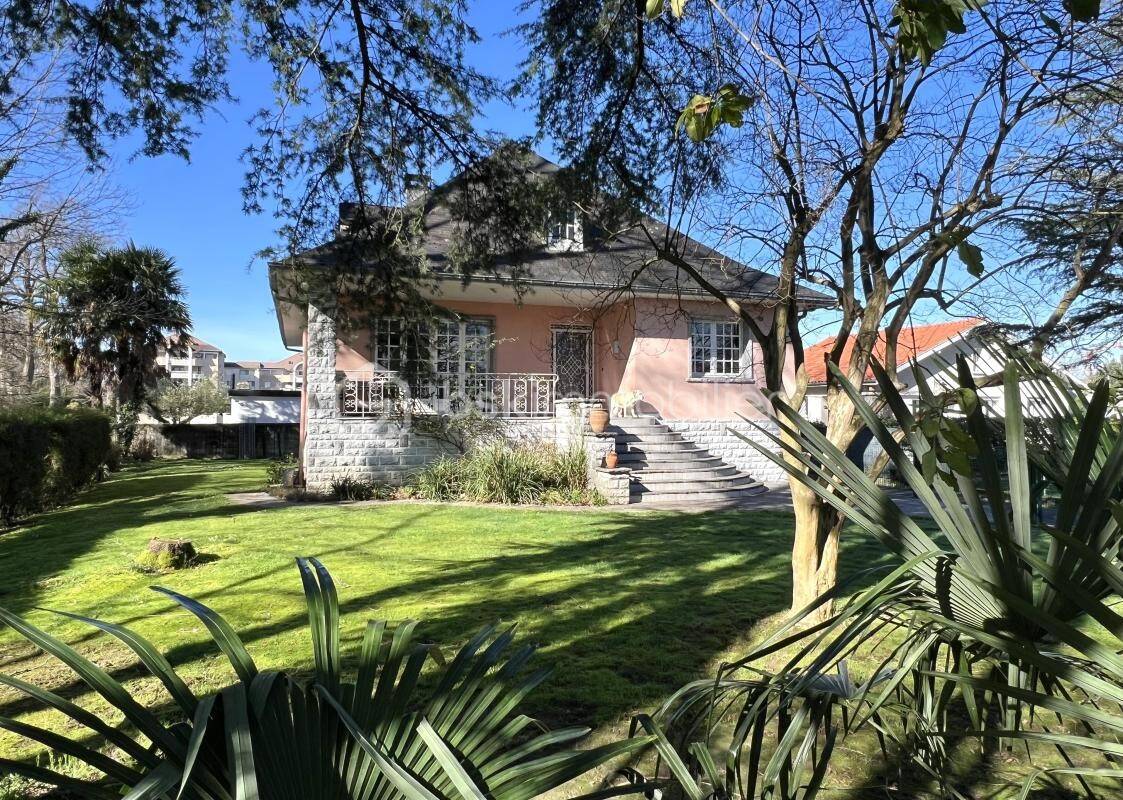 Maison à vendre, 314m², PAU