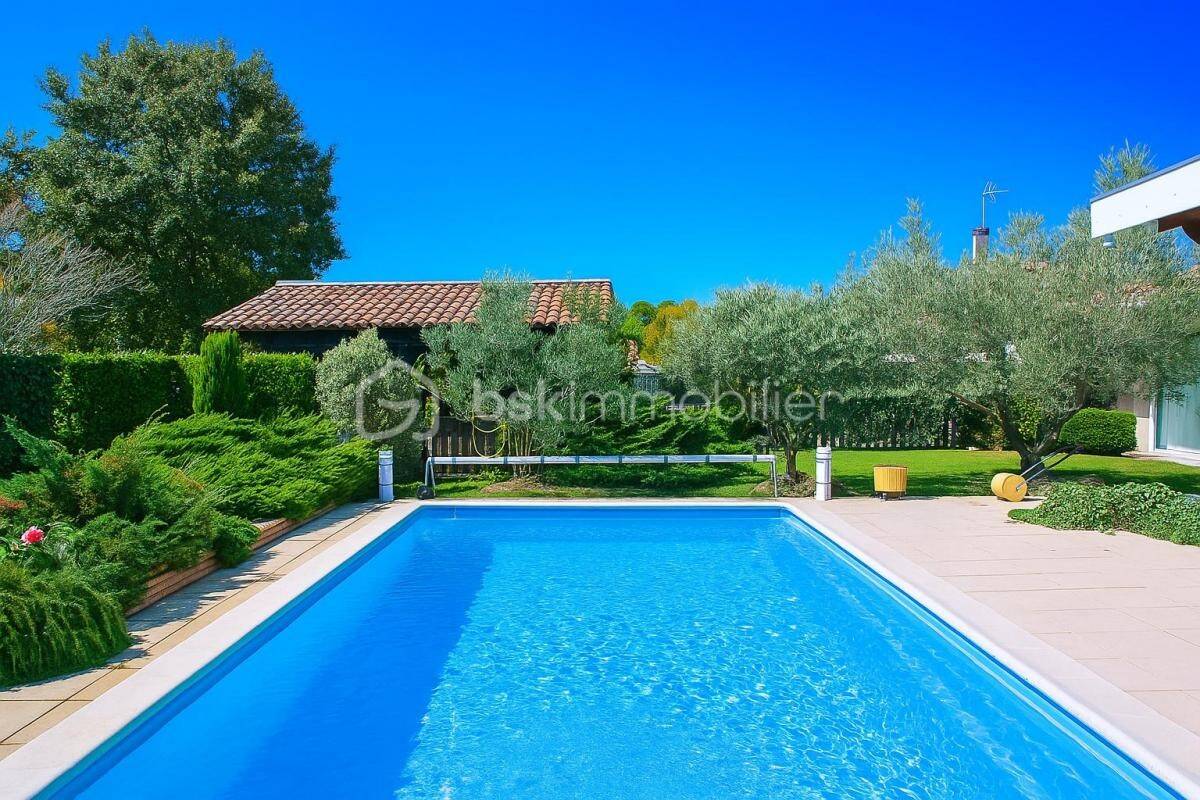 Maison à vendre, 204m², GUJAN MESTRAS