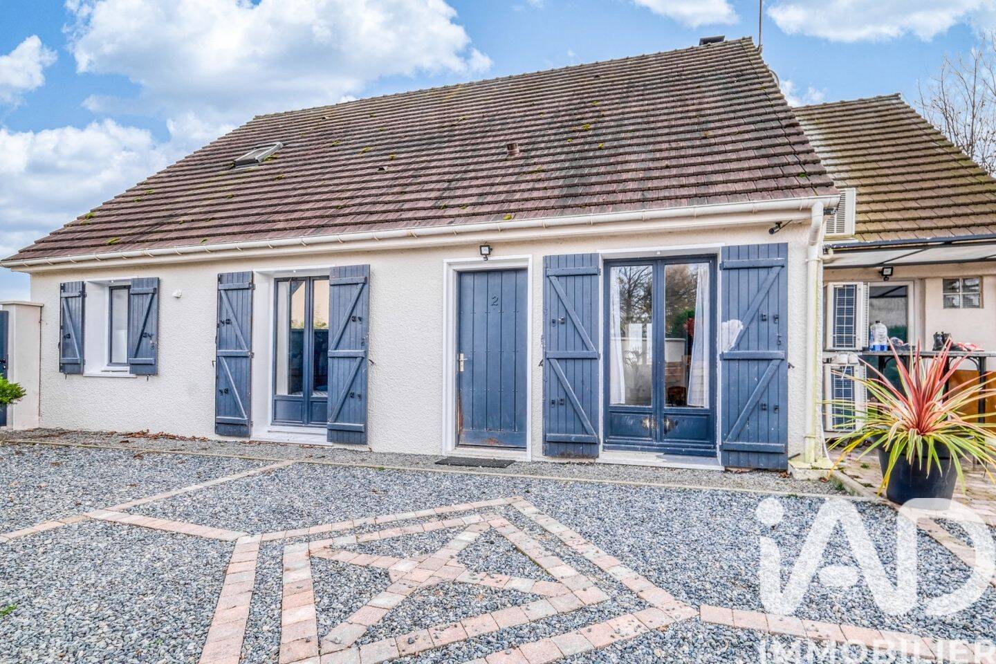 Maison à vendre, 138m², PEROY LES GOMBRIES