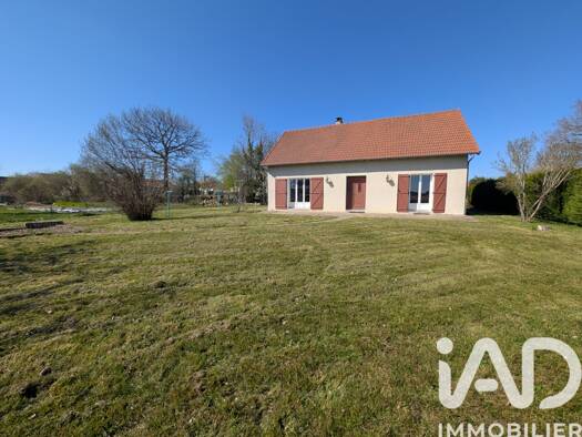 Pavillon à vendre 124 500 € 5 pièces 3 chambres 134 m² 1 000 m² de terrain Jouhet Guéret 23000